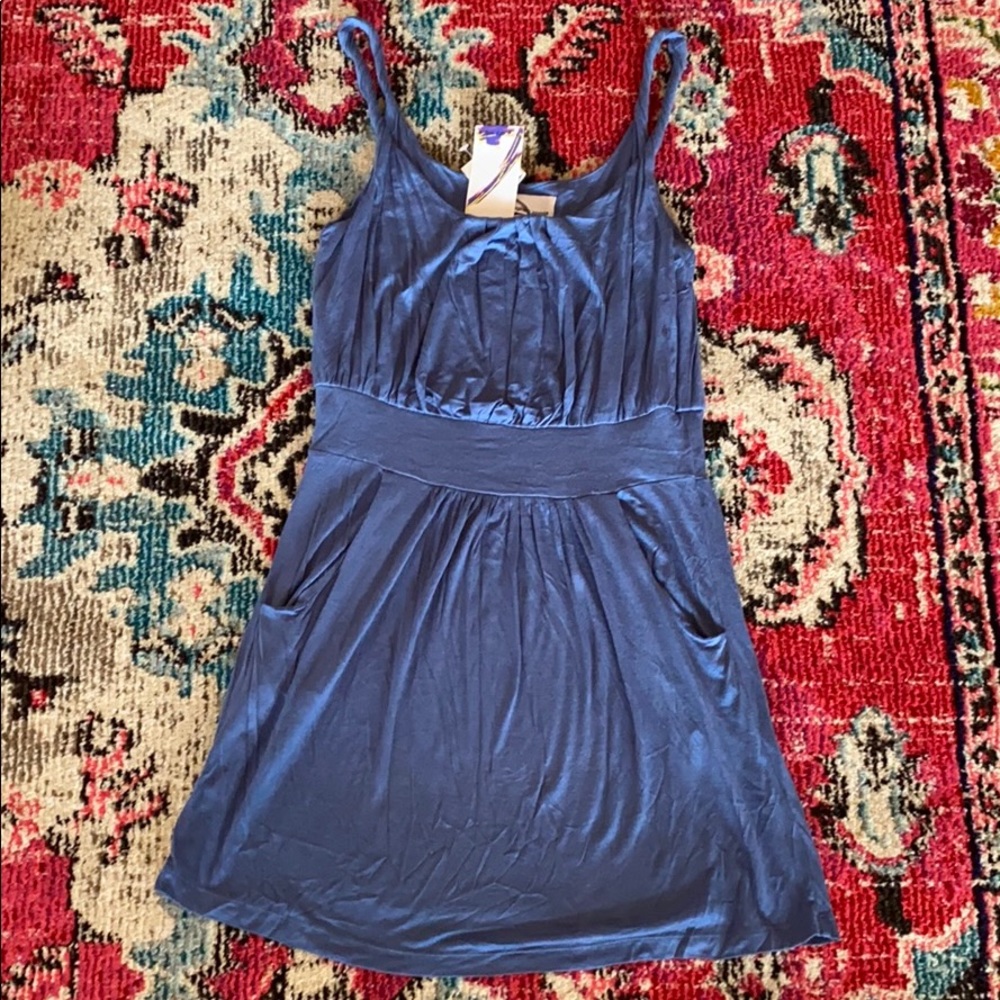 🟢3 for $10🟢 simple blue sundress with pockets